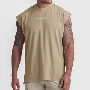 Khakifarbenes ärmelloses Herren-T-Shirt mit Relentless Pursuit Aufdruck für das Fitnessstudio