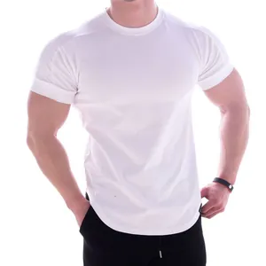 T-shirt blanc col rond coupe athlétique pour homme, idéal pour le fitness et sport.