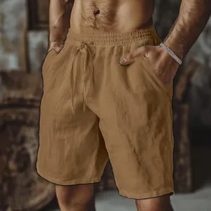 Vue détaillée du short en coton lin kaki pour homme avec cordon de serrage et coupe relax