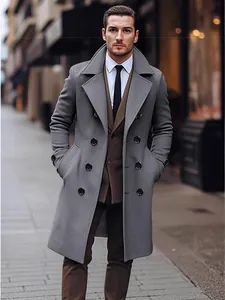 Eleganter grauer zweireihiger Wollmantel für Herren im modischen mittellangen Design.