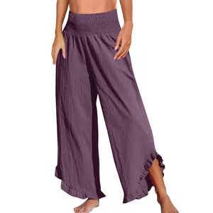 Detailansicht der lila Damen-Leinenhose mit hoher Taille und Rüschen am unebenen Saum