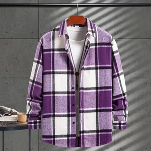 Camisa de cuadros violeta y blanco para hombre de manga larga y ajuste relajado