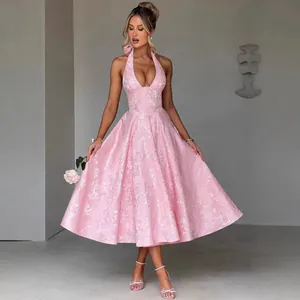 Elegant pink V-neck halter jacquard dress with A-line skirt for evening wear style.