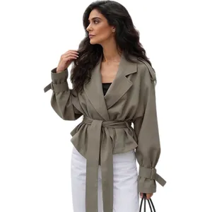 Élégant trench-coat vert olive ceinturé à grands revers pour tenue de bureau femme