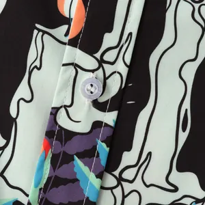 Close-up of Halloween ghost and leaf print on men's casual short-sleeved beach shirt