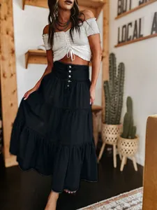 Μακριά τζιν φούστα Bohemian με επίπεδα και ψηλή μέση με κουμπιά