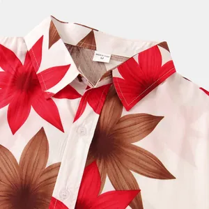 Vista dettagliata del colletto della camicia da uomo con stampa floreale rossa e marrone
