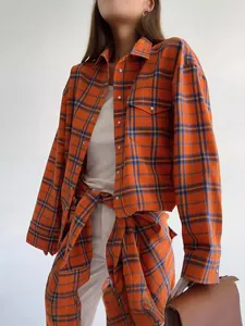 Camicia scozzese arancione da donna, vestibilità ampia, colletto a rever, maniche lunghe
