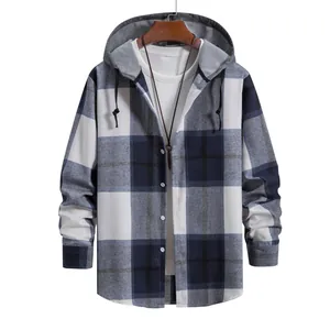 Camicia casual da uomo con cappuccio e motivo a quadri blu e bianchi stile classico
