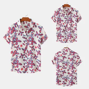 Visualizzazione a tre viste di una camicia a maniche corte a fiori vintage da uomo.
