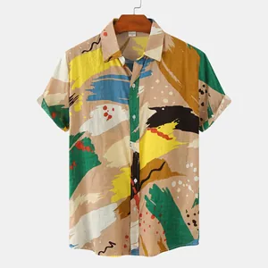 Lässiges Kurzarm-Button-Down-Hemd für Herren mit einem bunten abstrakten Pinselmuster