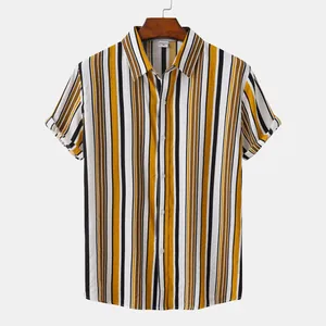 Chemise d'été à manches courtes pour hommes avec rayures verticales jaunes et blanches
