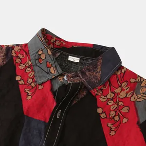 Detailansicht eines Herren-Strandhemdes mit Vintage-Blumenmuster am Kragen