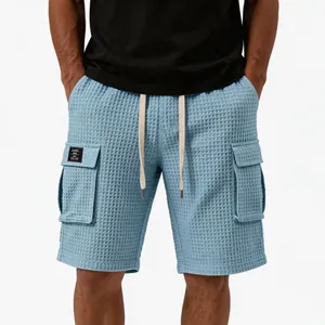 Professionelle hellblaue Cargo-Shorts für Herren mit Waffelstruktur und Kordelzug