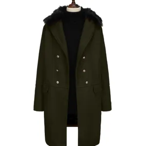 Cappotto di lana verde oliva scuro da donna con collo di pelliccia e doppiopetto