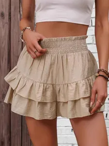 Sommerlicher gestufter Volant-Skort mit gesmokter hoher Taille in Beige für Damen