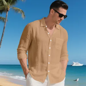 Camicia da uomo in lino a maniche lunghe color sabbia per un look casual da spiaggia