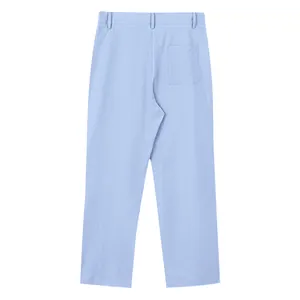Vista posteriore di pantaloni casual da uomo in lino azzurro con una tasca dietro.