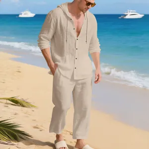 Ensemble de plage en lin pour homme avec chemise à capuche et pantalon assorti