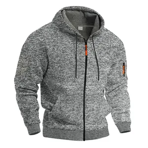 Dettaglio felpa con cappuccio e zip da uomo in pile cationico pesante grigio melange