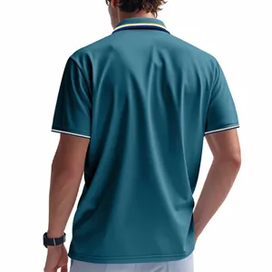 Vue arrière d'un polo de golf en maille pour homme à séchage rapide avec rayures