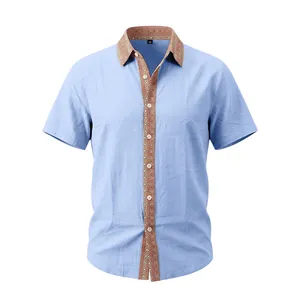 Vorderansicht blaues Herren Leinenhemd kurzarm mit Ethno-Muster Details am Kragen