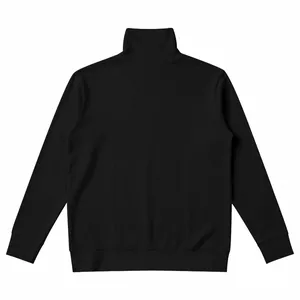 Vista posterior detallada de una sudadera negra de hombre con manga larga y cuello alto