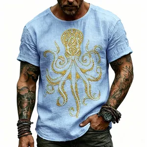 Vista dettagliata della stampa polpo dorata su t-shirt da uomo in lino blu chiaro