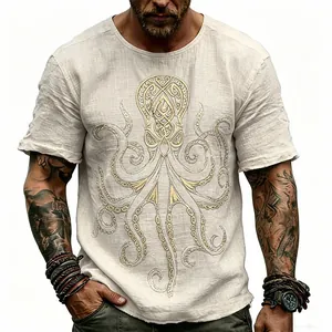Dettaglio t-shirt uomo in lino con stampa polpo dorata e trama fiammata chic