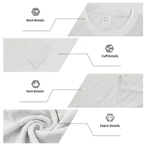 Nahaufnahme der weißen Schachbrett-Struktur und der Halsnähte eines Herren-T-Shirts