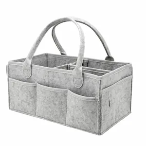Gran organizador de pañales de fieltro gris con compartimentos para el bebé, 33x23x18cm