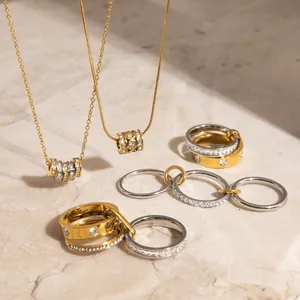 Parure Bijoux Luxe Acier Inoxydable Strass Pour Femmes Collier Pendentif Chaîne Serpent Minimaliste Et Bagues Superposables