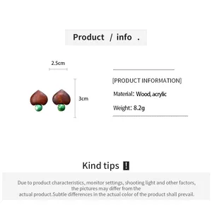 Detailed product info for heart-shaped wood and acrylic earrings showing size and weight
