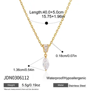 Collier en acier inoxydable avec pendentif en zircone marquise et dimensions
