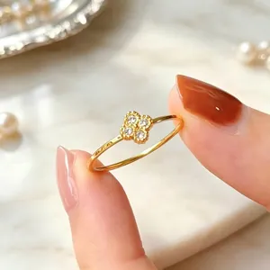 Light Luxury Titanium Steel Four-Leaf Clover Rhinestone Ring Fashion Gold Silver Plated Flower Joint Ring For Women Daily Jewelry