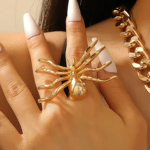 Grosse bague araignée dorée avec strass pour bijoux gothiques Halloween accessoires