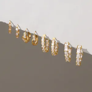 Orecchini a Cerchio in Acciaio Inossidabile Con Strass di Lusso Per Donna Fibbia Geometrica Placcata in Oro Gioielli di Moda