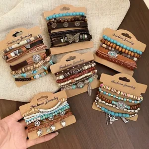 Vintage bohemian armbandensets met houten kralen, etnische bedels en turquoise