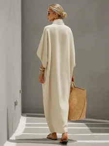 Κομψό γυναικείο καλοκαιρινό oversized μάξι φόρεμα σε κρεμ χρώμα με άνετη εφαρμογή