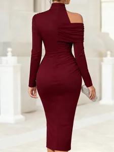 Rear view of an elegant burgundy off-shoulder bodycon midi dress for women's evening gala