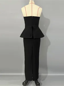 Vestido largo bandage negro sin tirantes con elegante detalle de peplo vista trasera