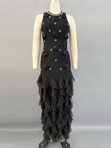 Elegant black bandage evening gown with 3D floral appliques and ruffled mermaid skirt