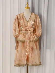 Elegant French palace style V-neck puff sleeve printed midi dress with lace trim