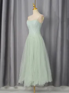Elegant mint green court-style embroidered strap dress with mesh tulle skirt for bridesmaids