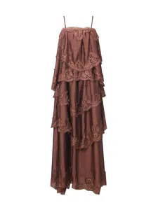Robe longue chocolat de style rétro avec volants en dentelle multicouches élégante