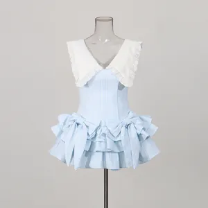Süßes hellblau gestreiftes Minikleid im Korea-Stil mit weißem Spitzenkragen und Schleifen