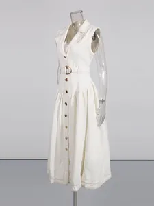 Elegant white sleeveless midi dress with belt and brown contrast stitching details