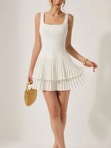 Vestido Mini de Mujer Dulce Color Sólido Cuello Cuadrado Sin Mangas Plisado Tirantes Finos Ajustado Moda Verano Fiesta Clubwear