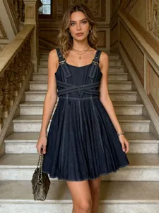 Damen Koreanischer Stil Trägerkleid Unregelmäßige Taille Kontrastnähte Ärmellos Mini Kleid Mode Lässig Kurz Kleid