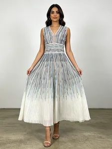 Robe longue sans manches style français, col en V profond, rayures verticales dégradées